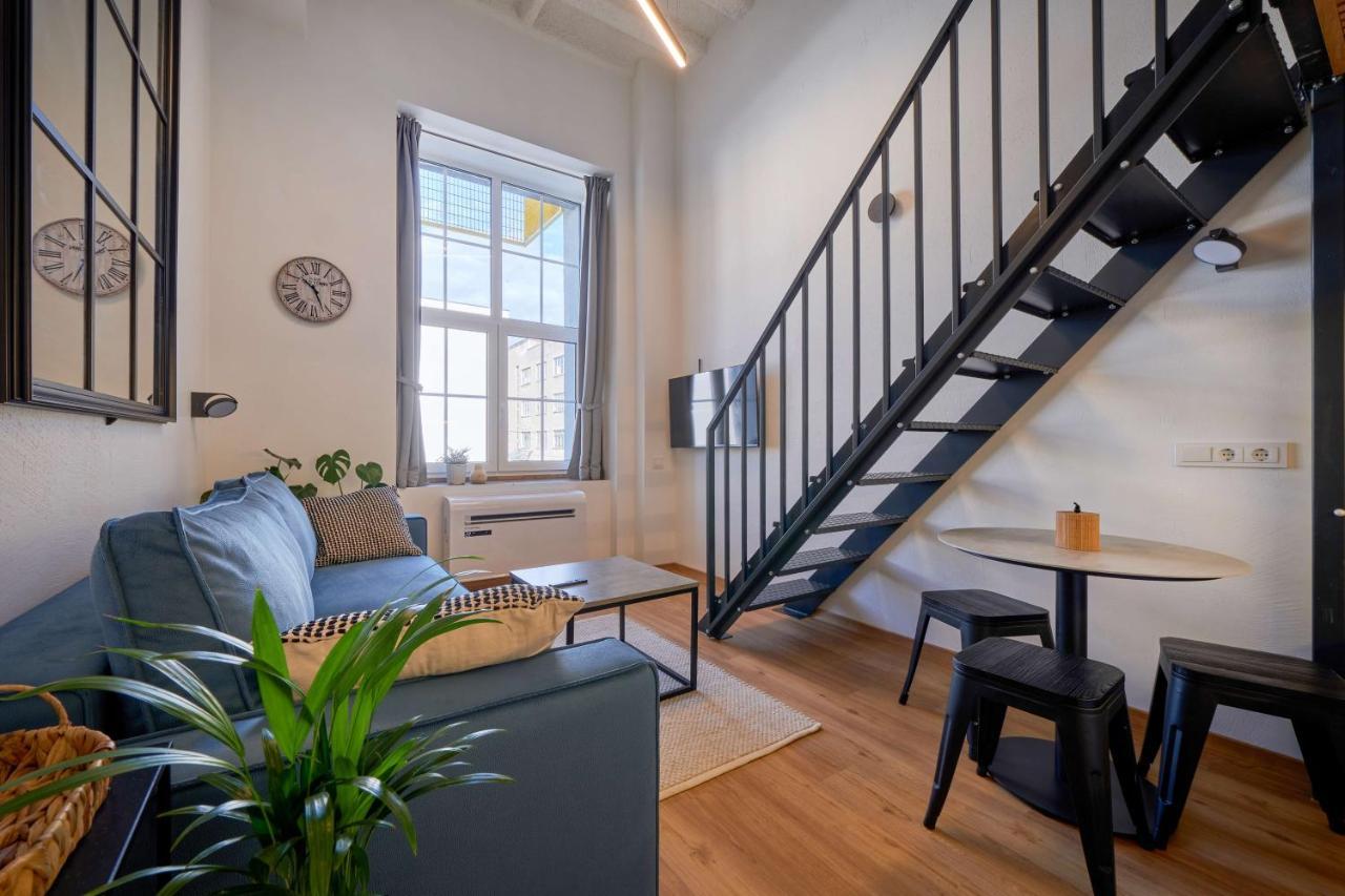 Queen Barbora Central Lofts Kaunas Exterior foto
